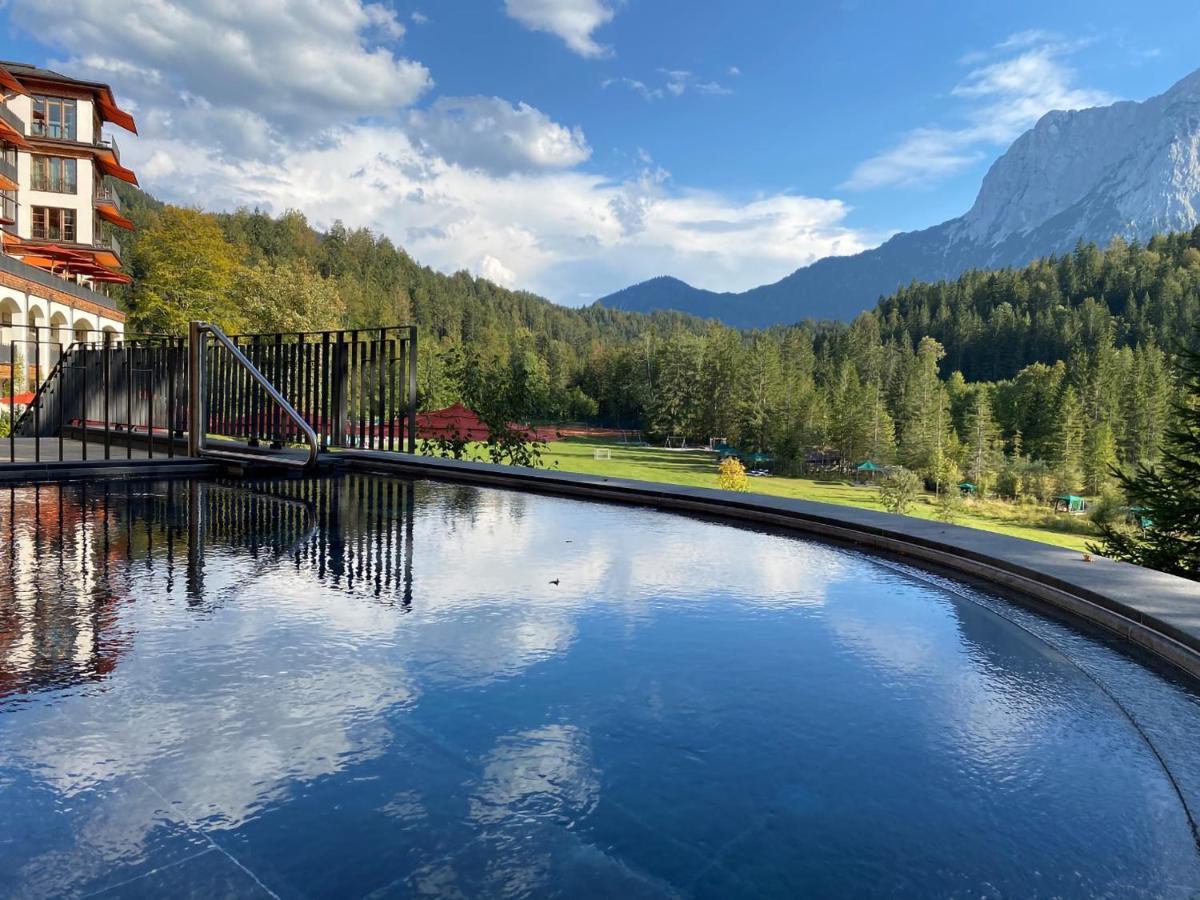 Schloss Elmau Retreat Exterior foto